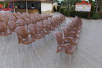 Пластмасови столове за плаж, с различни цветове